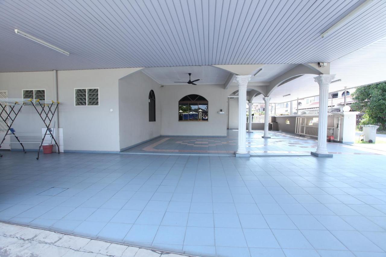 Warni 48 Whole Or Homestay