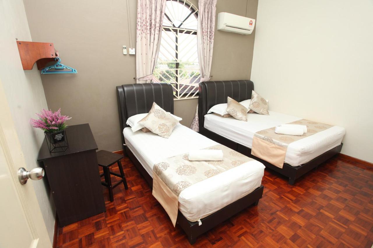 Warni 48 Whole Or Homestay *